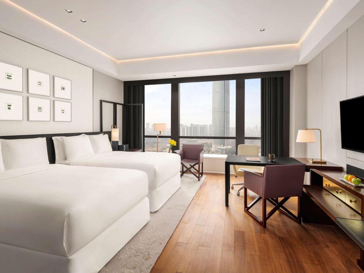 Fairmont Wuhan Eksteriør billede