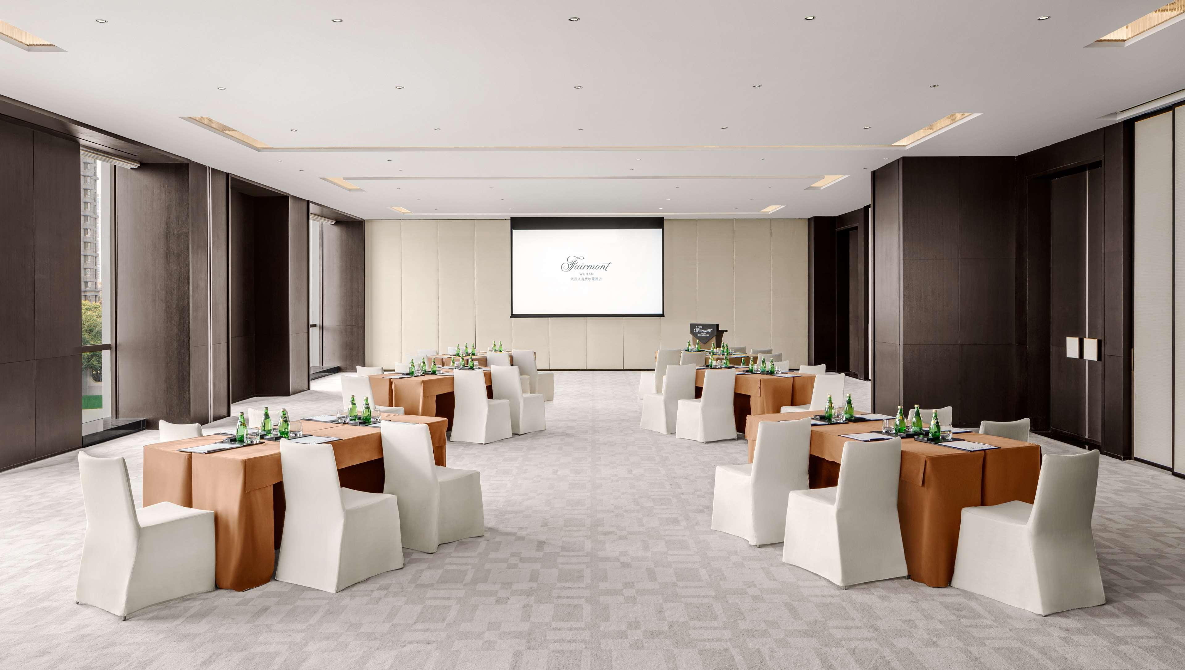 Fairmont Wuhan Eksteriør billede